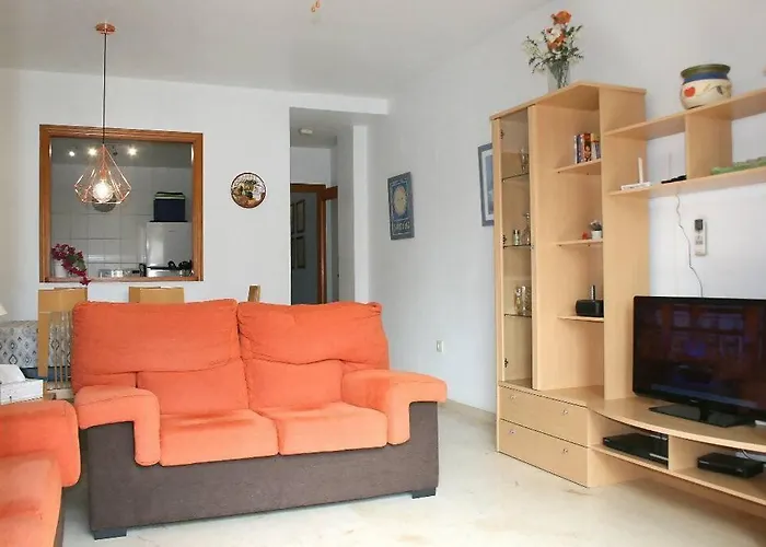Beachside Apartment In The Centre Of El Campello