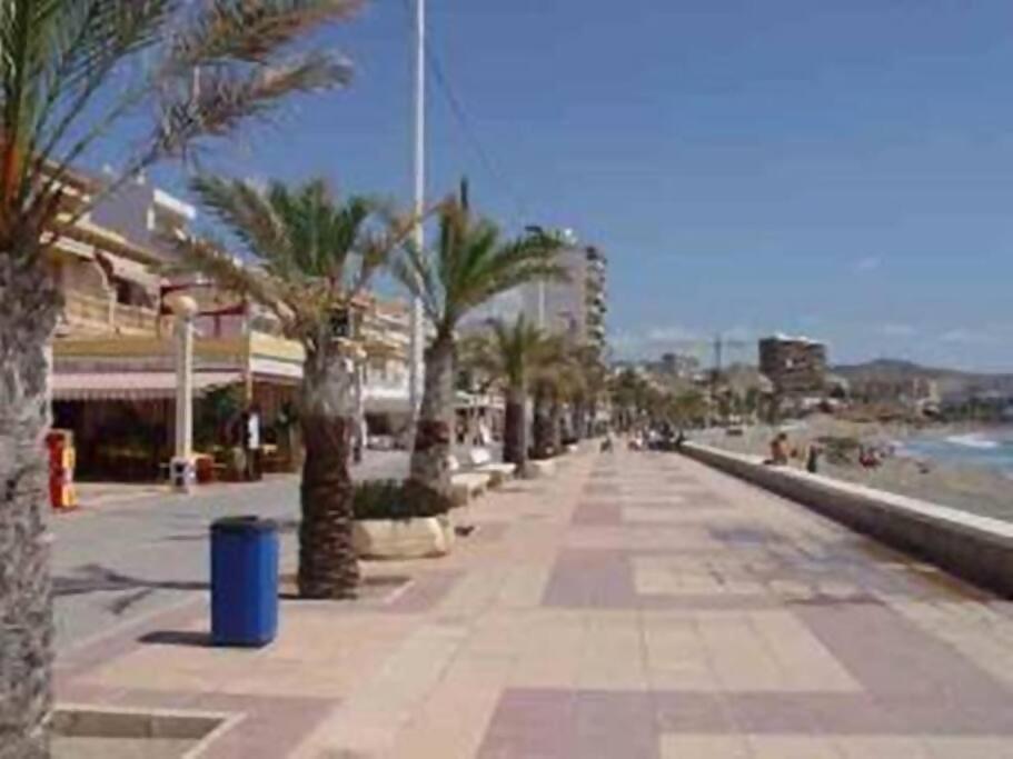 Beachside In The Centre Of Apartment El Campello