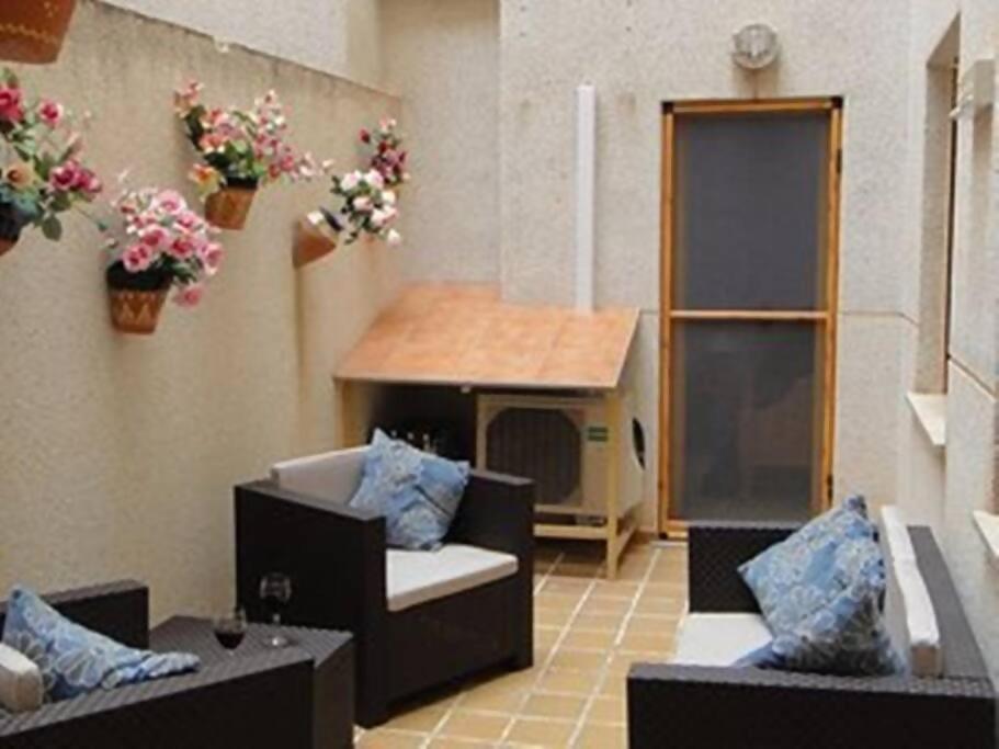 Beachside In The Centre Of Apartment